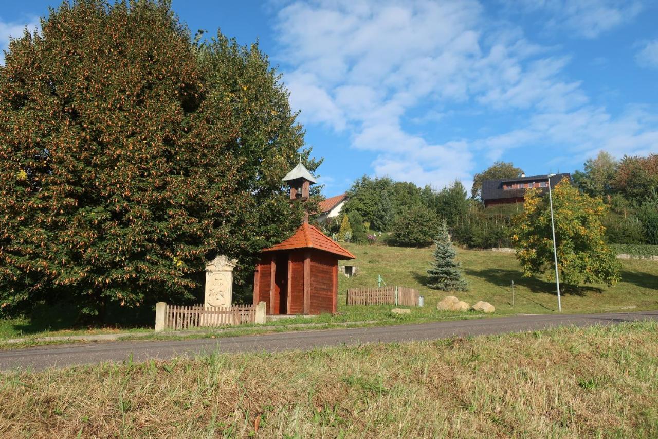 Apartmany U Zvonicky Prachov ภายนอก รูปภาพ