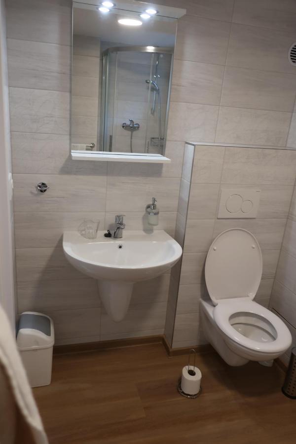 Apartmany U Zvonicky Prachov ภายนอก รูปภาพ