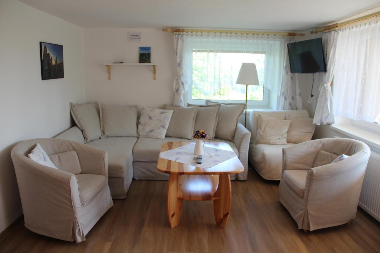 Apartmany U Zvonicky Prachov ภายนอก รูปภาพ