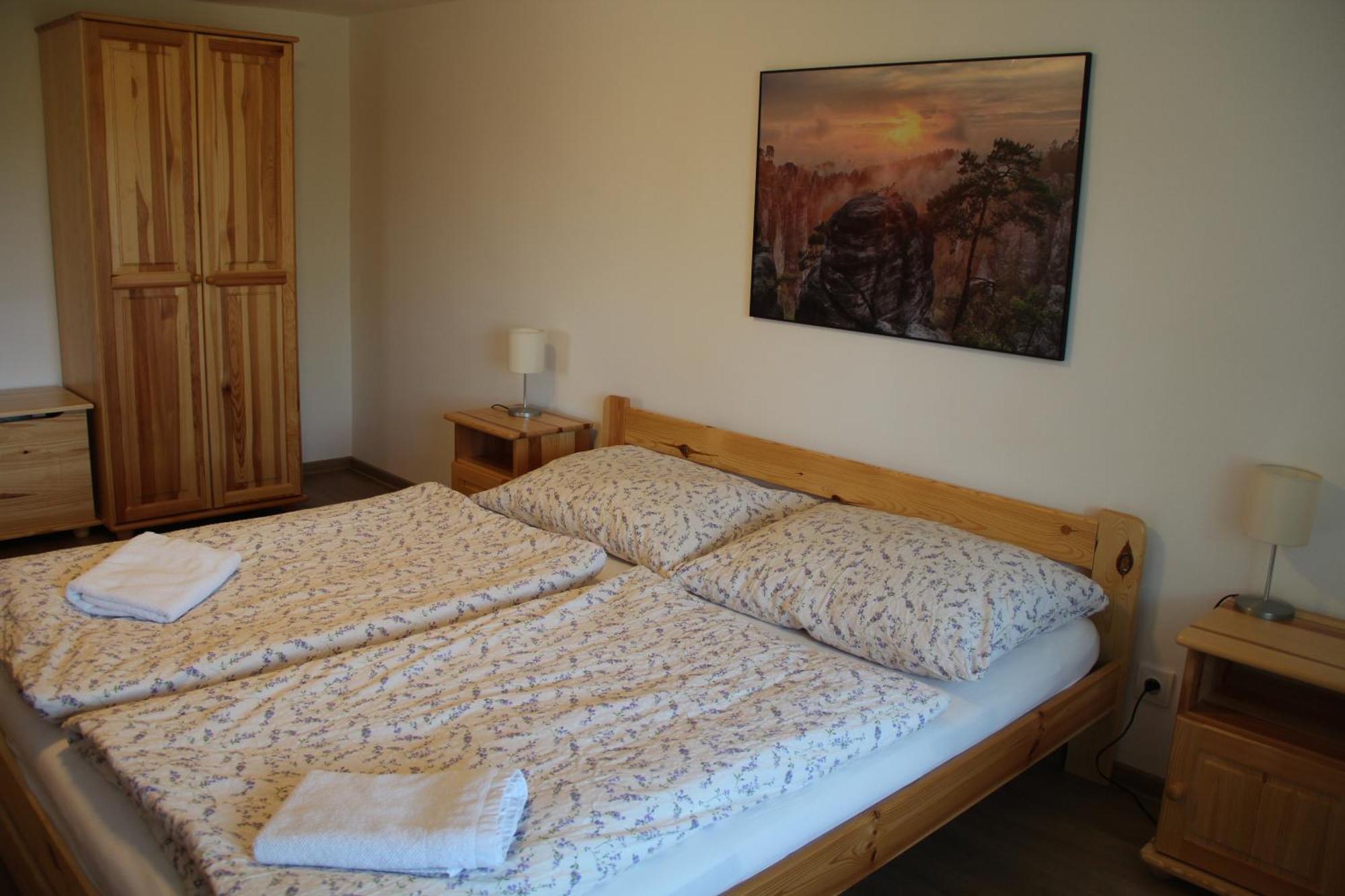 Apartmany U Zvonicky Prachov ภายนอก รูปภาพ