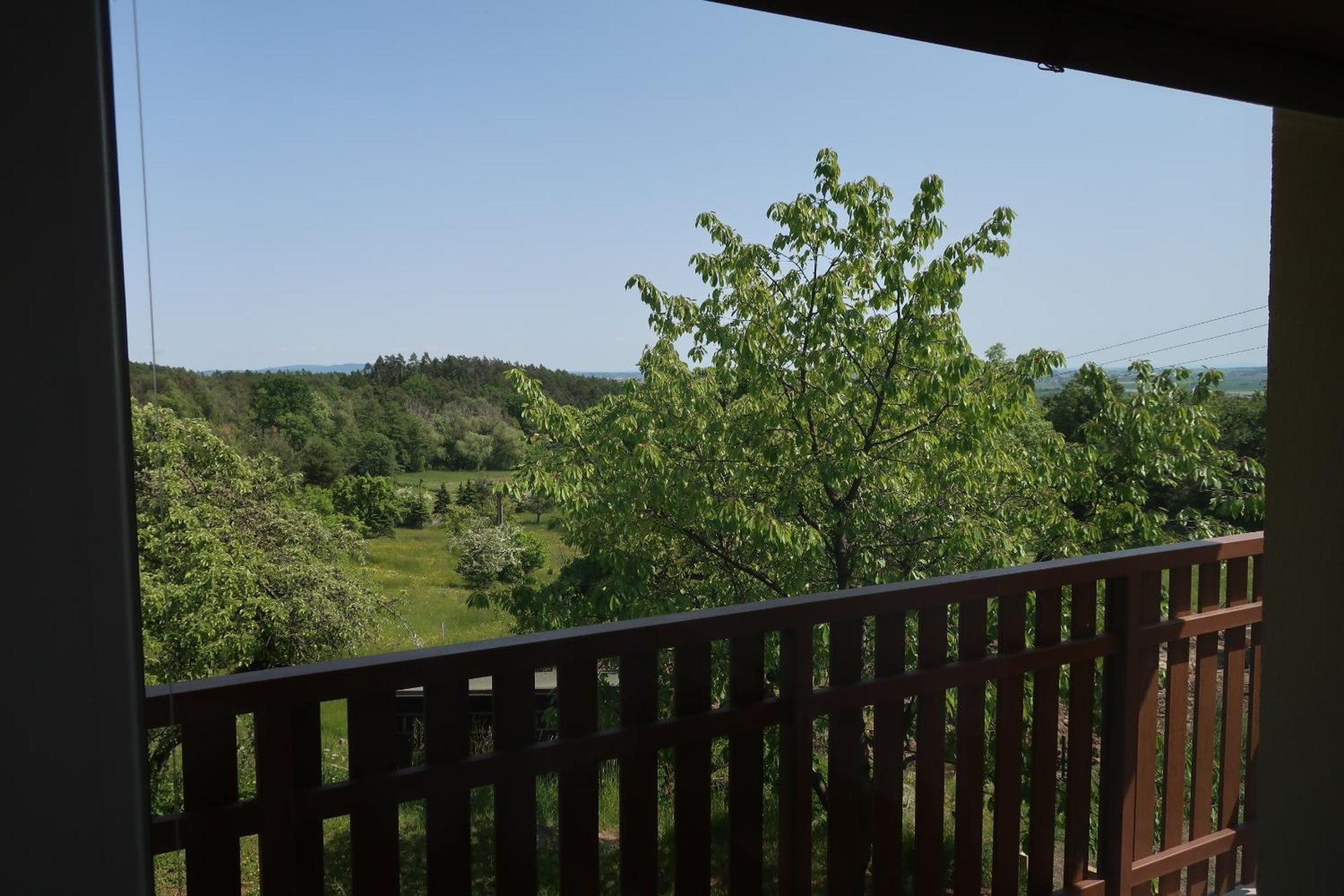 Apartmany U Zvonicky Prachov ภายนอก รูปภาพ